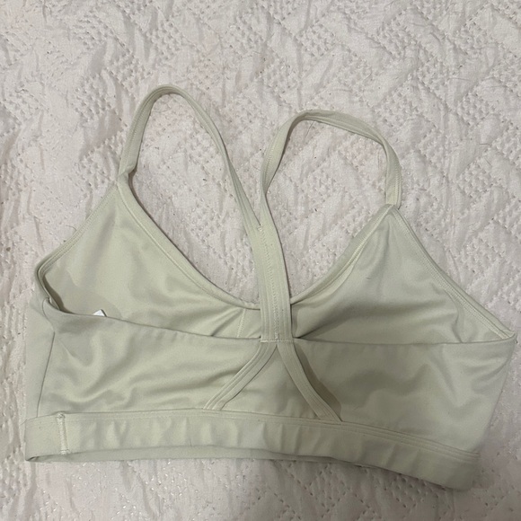 Gymshark Cream Sports Bra - Picture 2 of 3